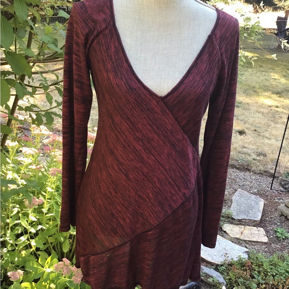 Max Studio Vneck Tunic